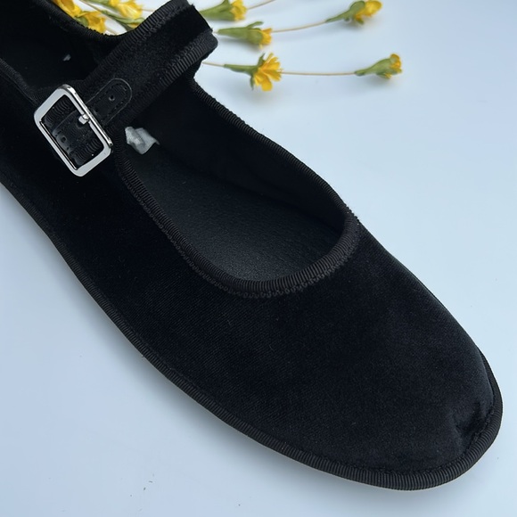 Universal Thread Halston Mary Jane Ballet Flats Black Velvet - Picture 14 of 16